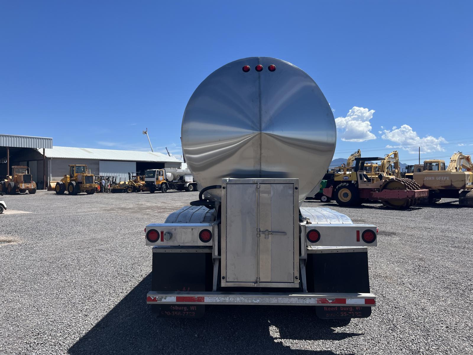 ./imagenes/INVOICE/2019/18047/PIPA DE 6,800 GALONES (12).JPG